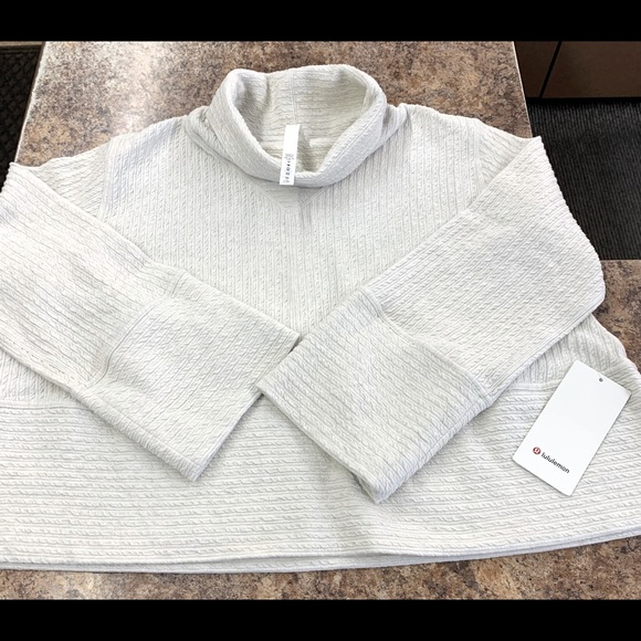 lululemon athletica Tops - lululemon athletica retreat yourself pullover